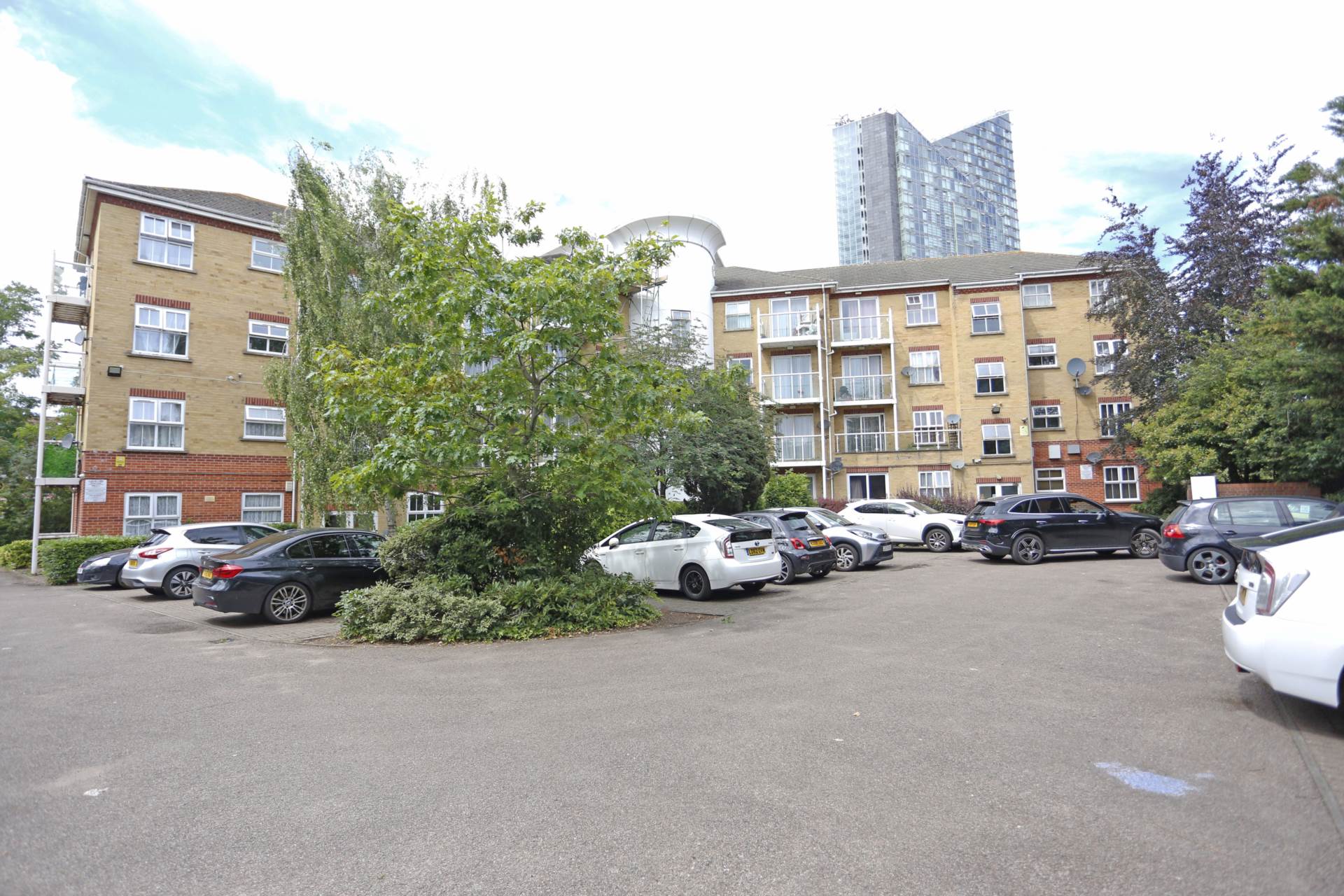 1 bed 1st Floor Flat for rent in Ilford. From Real Move Estates