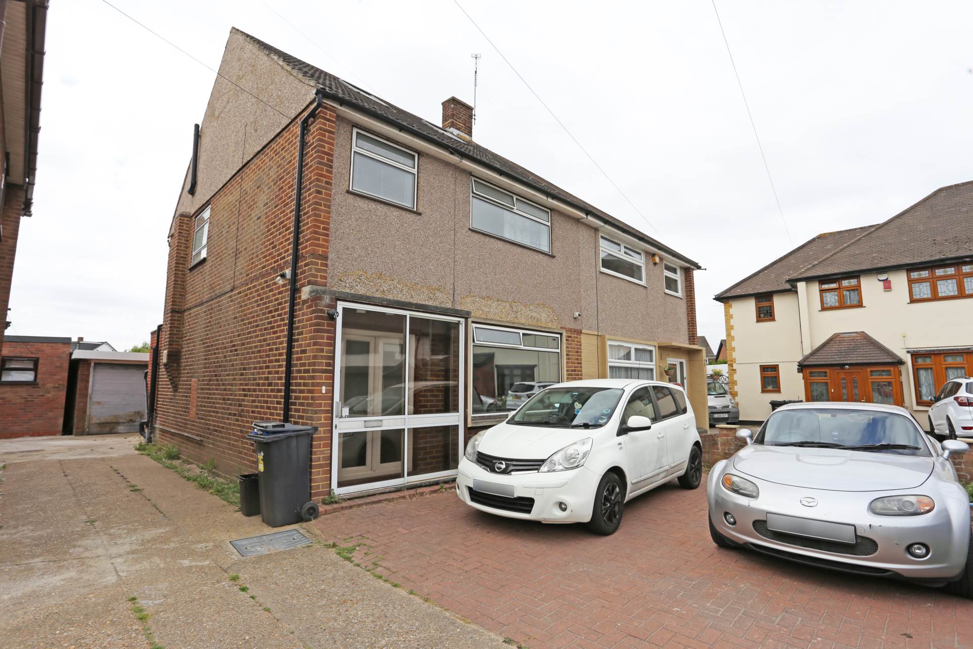 6 bed Semi Detached for rent in Romford. From Real Move Estates 6 bed Semi Detached for rent in Romford. From Real Move Estates