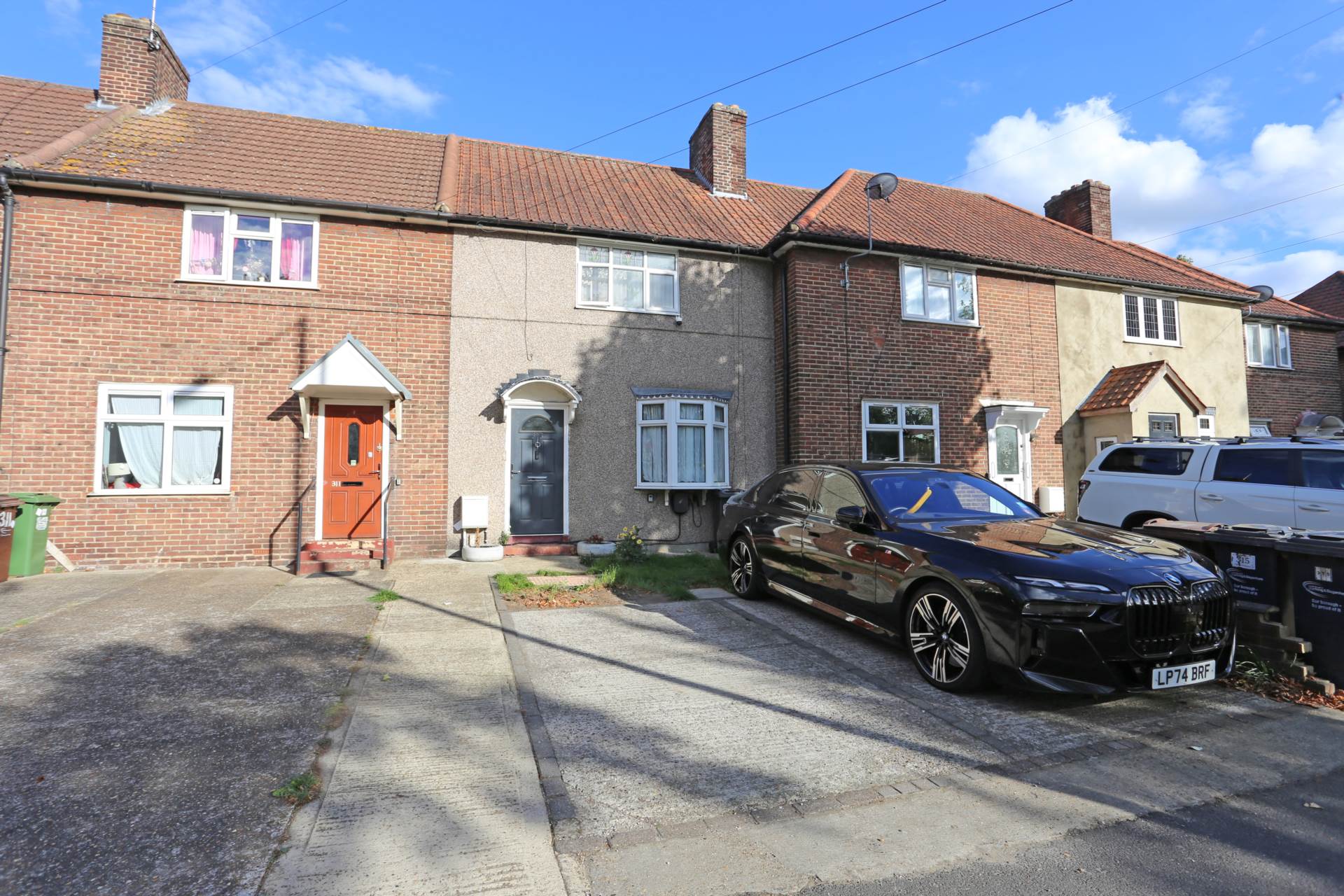 3 bed Mid Terraced House for rent in Dagenham. From Real Move Estates
