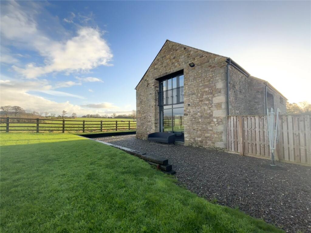 4 bed Barn Conversion for rent in Bilsborrow. From Armitstead Barnett - Covering Lancashire and Cumbria