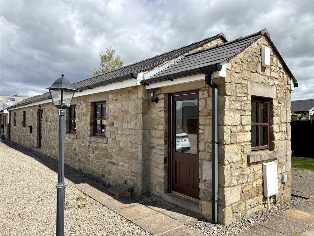2 bed Bungalow for rent in Bonds. From Armitstead Barnett - Covering Lancashire and Cumbria 2 bed Bungalow for rent in Bonds. From Armitstead Barnett - Covering Lancashire and Cumbria
