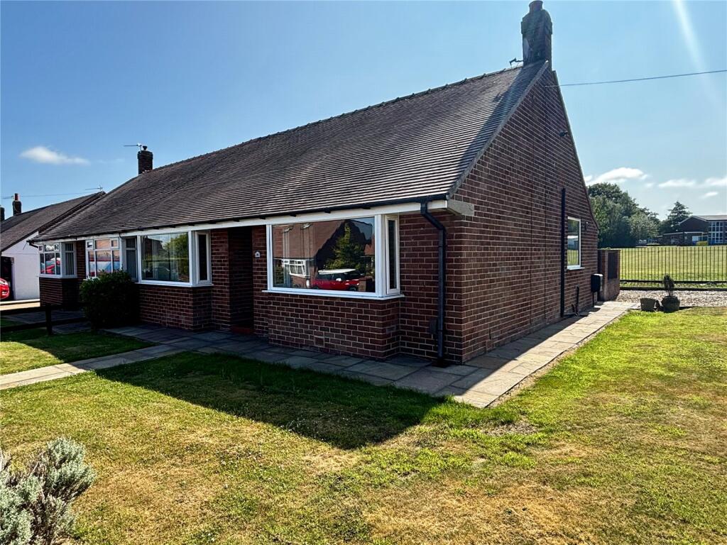 2 bed Bungalow for rent in Freckleton. From Armitstead Barnett - Covering Lancashire and Cumbria 2 bed Bungalow for rent in Freckleton. From Armitstead Barnett - Covering Lancashire and Cumbria