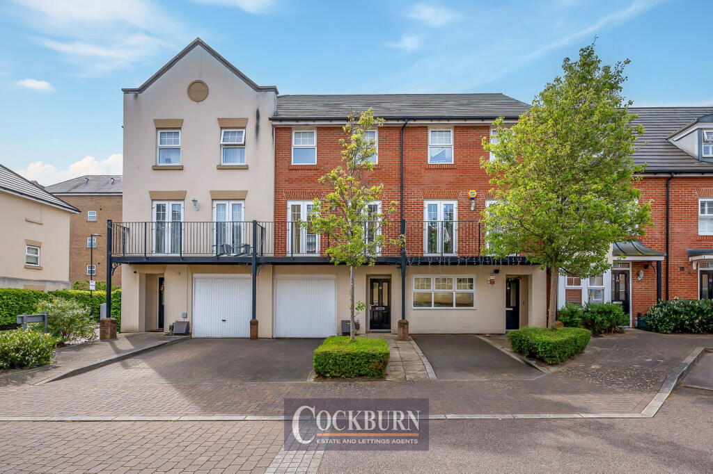 4 bed Town House for rent in Keston Mark. From Cockburn Estate Agents - New Eltham