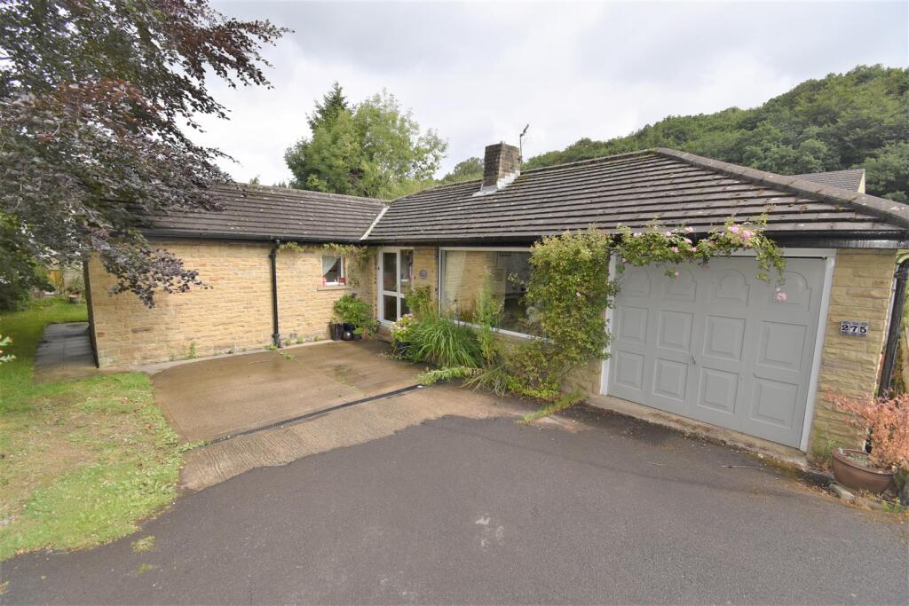 3 bed Bungalow for rent in Holmfirth. From Martin Thornton Estates Agents - Huddersfield