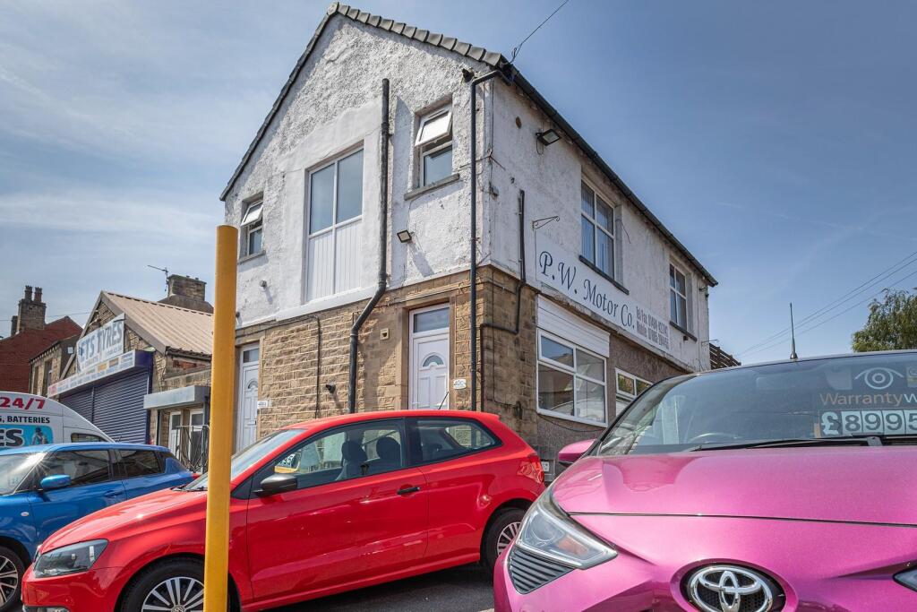 2 bed House (unspecified) for rent in Huddersfield. From Martin Thornton Estates Agents - Huddersfield 2 bed House (unspecified) for rent in Huddersfield. From Martin Thornton Estates Agents - Huddersfield