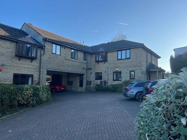 2 bed Apartment for rent in Outlane. From Martin Thornton Estates Agents - Huddersfield 2 bed Apartment for rent in Outlane. From Martin Thornton Estates Agents - Huddersfield