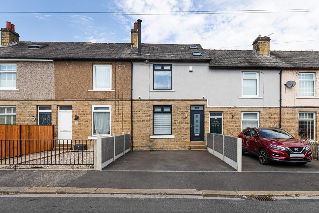 3 bed Mid Terraced House for rent in Huddersfield. From Martin Thornton Estates Agents - Huddersfield 3 bed Mid Terraced House for rent in Huddersfield. From Martin Thornton Estates Agents - Huddersfield