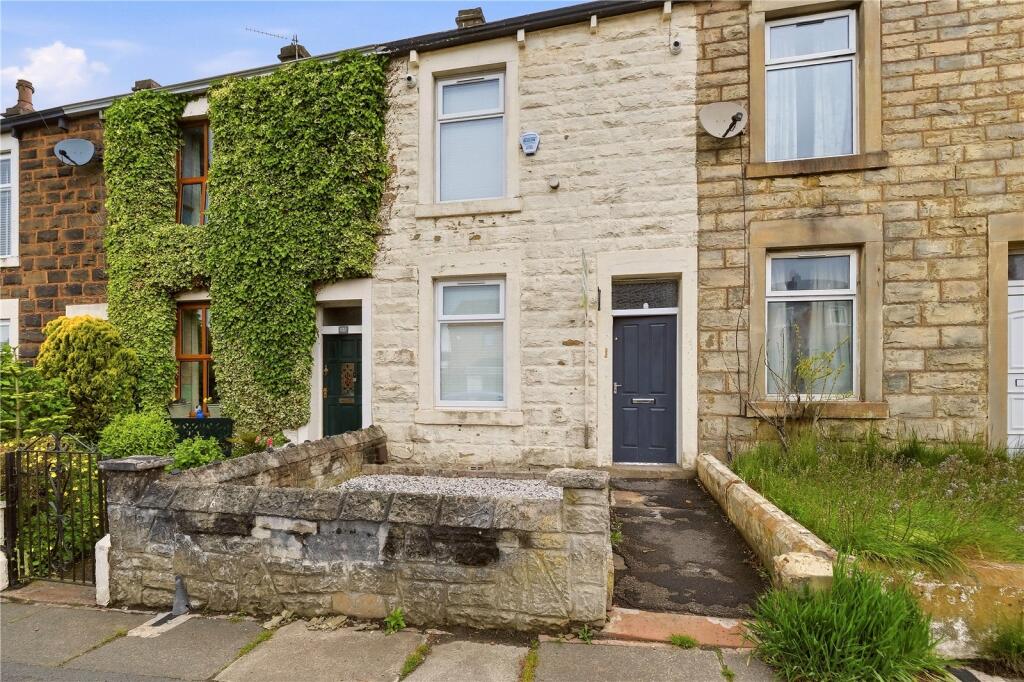 2 bed Mid Terraced House for rent in Huncoat. From Property Shop - Sales & Lettings - Accrington 2 bed Mid Terraced House for rent in Huncoat. From Property Shop - Sales & Lettings - Accrington