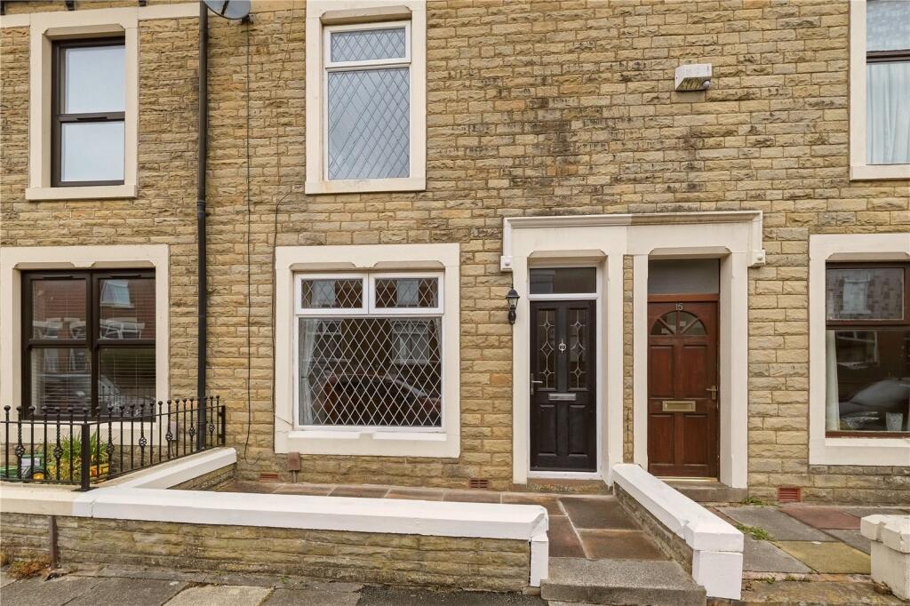 2 bed Mid Terraced House for rent in Oswaldtwistle. From Property Shop - Sales & Lettings - Accrington 2 bed Mid Terraced House for rent in Oswaldtwistle. From Property Shop - Sales & Lettings - Accrington