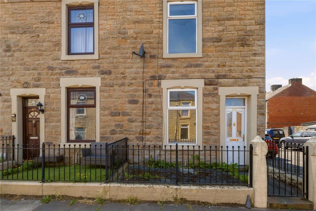 2 bed End of Terrace for rent in Rishton. From Property Shop - Sales & Lettings - Accrington 2 bed End of Terrace for rent in Rishton. From Property Shop - Sales & Lettings - Accrington
