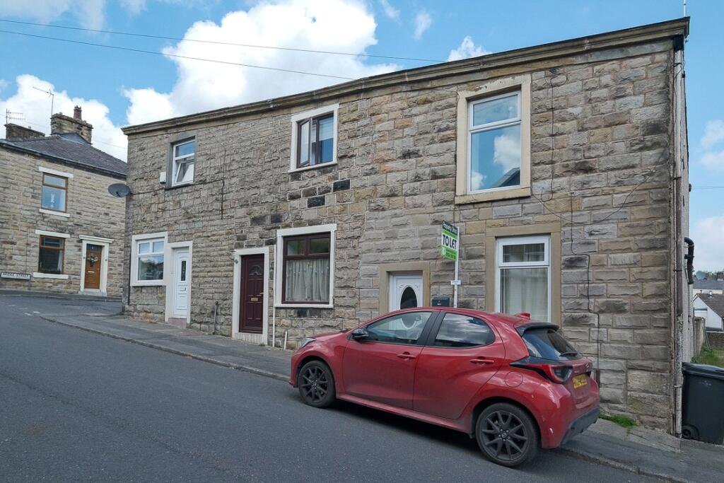 1 bed Apartment for rent in Great Harwood. From Property Shop - Sales & Lettings - Accrington 1 bed Apartment for rent in Great Harwood. From Property Shop - Sales & Lettings - Accrington