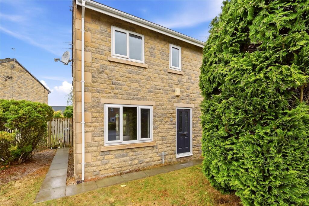 3 bed Semi Detached for rent in Clitheroe. From Property Shop - Sales & Lettings - Accrington