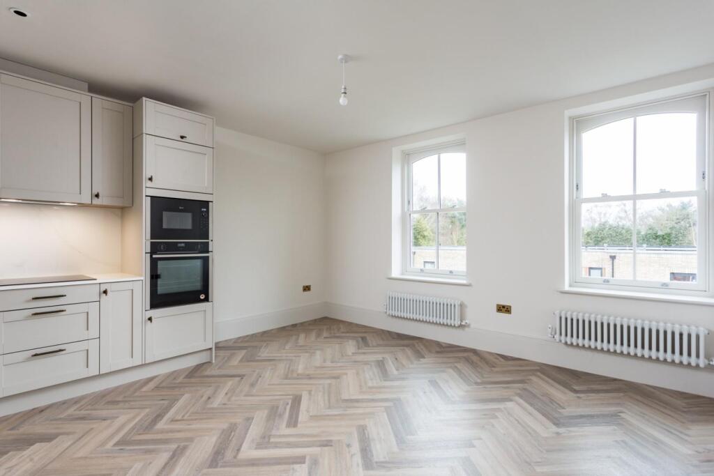 1 bed 1st Floor Flat for rent in York. From Stephensons - York