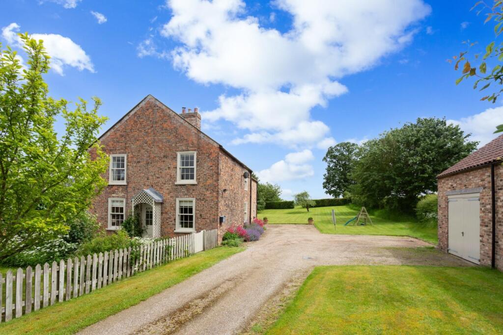 4 bed Detached for rent in Aldborough. From Stephensons - York 4 bed Detached for rent in Aldborough. From Stephensons - York
