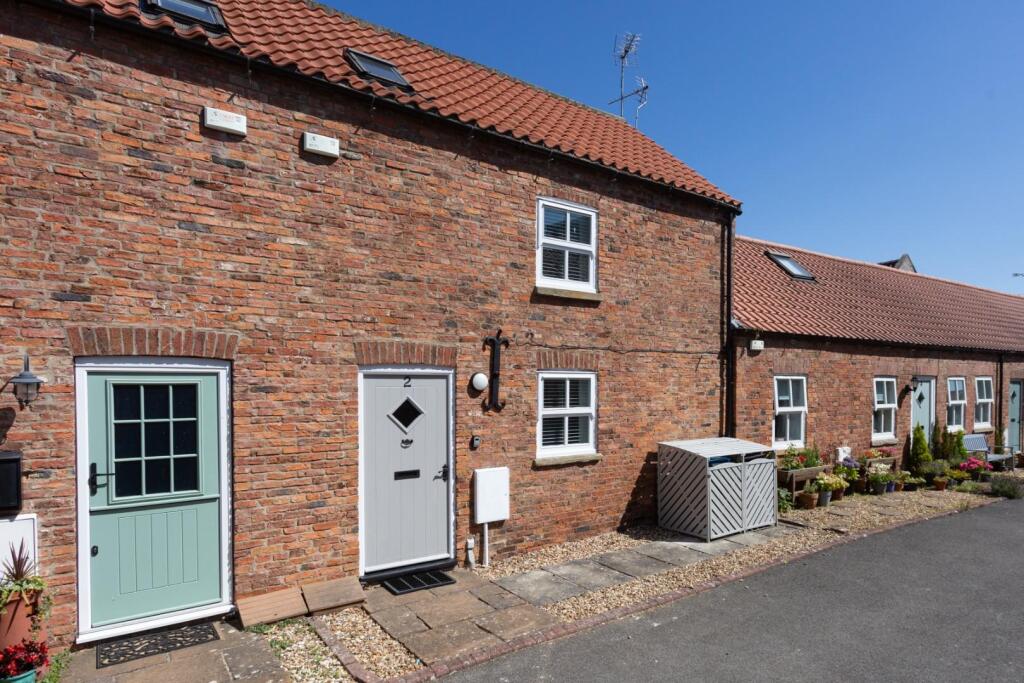 2 bed Mid Terraced House for rent in Easingwold. From Stephensons - York