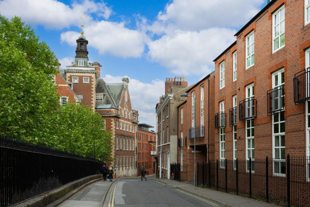 2 bed 1st Floor Flat for rent in York. From Stephensons - York 2 bed 1st Floor Flat for rent in York. From Stephensons - York