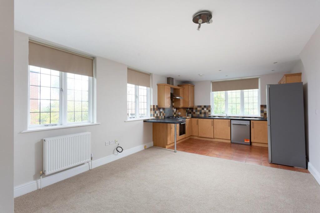 2 bed 1st Floor Flat for rent in York. From Stephensons - York