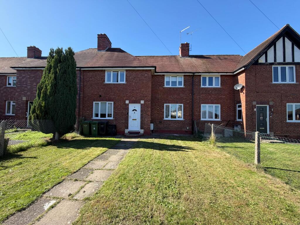4 bed Mid Terraced House for rent in Droitwich Spa. From Tonks & Firkin - Worcestershire 4 bed Mid Terraced House for rent in Droitwich Spa. From Tonks & Firkin - Worcestershire