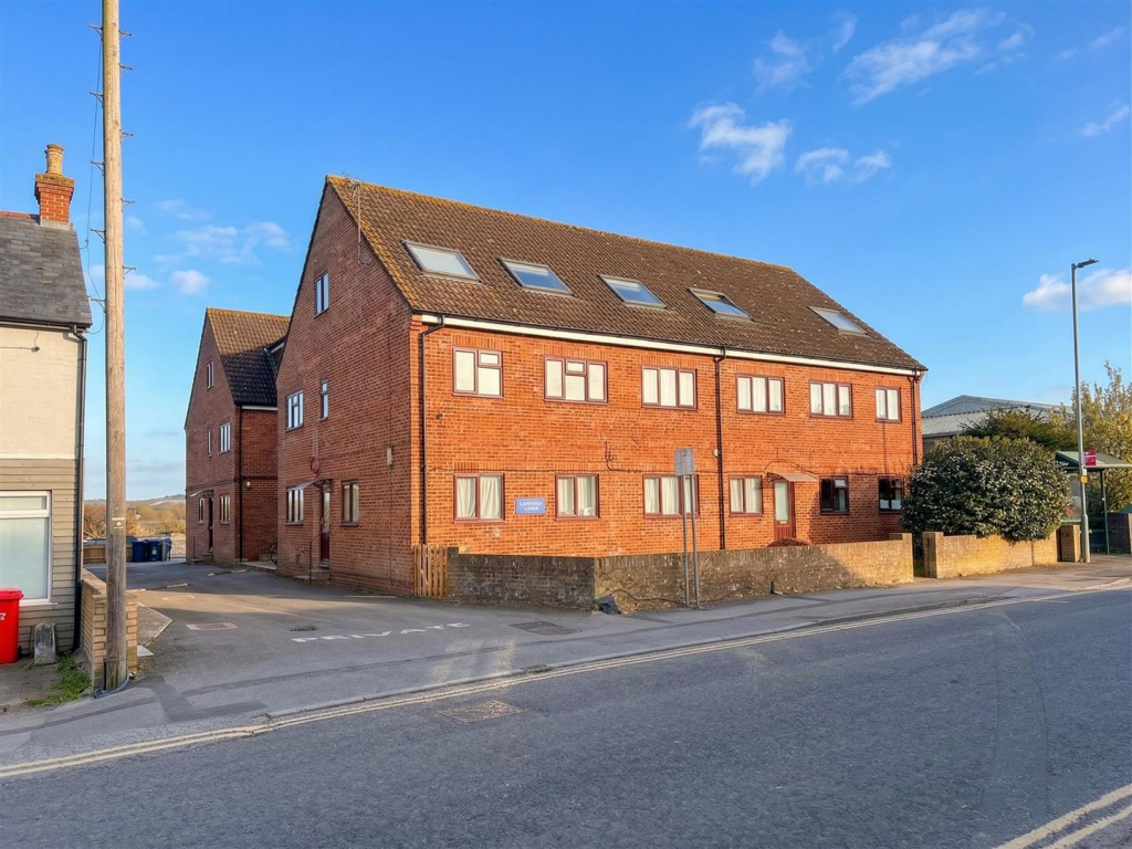 1 bed 1st Floor Flat for rent in Durrington. From Whites - Salisbury