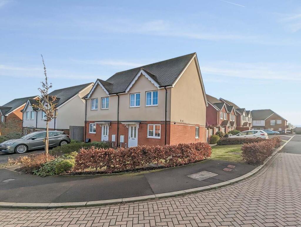 3 bed Semi Detached for rent in Salisbury. From Whites - Salisbury