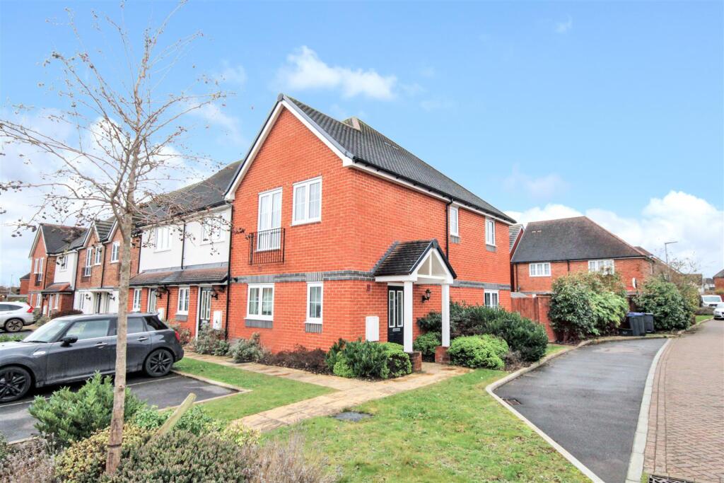 3 bed End of Terrace for rent in Salisbury. From Whites - Salisbury