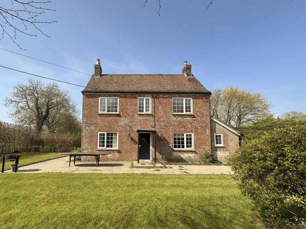 3 bed Cottage for rent in Berwick St John. From Whites - Salisbury 3 bed Cottage for rent in Berwick St John. From Whites - Salisbury