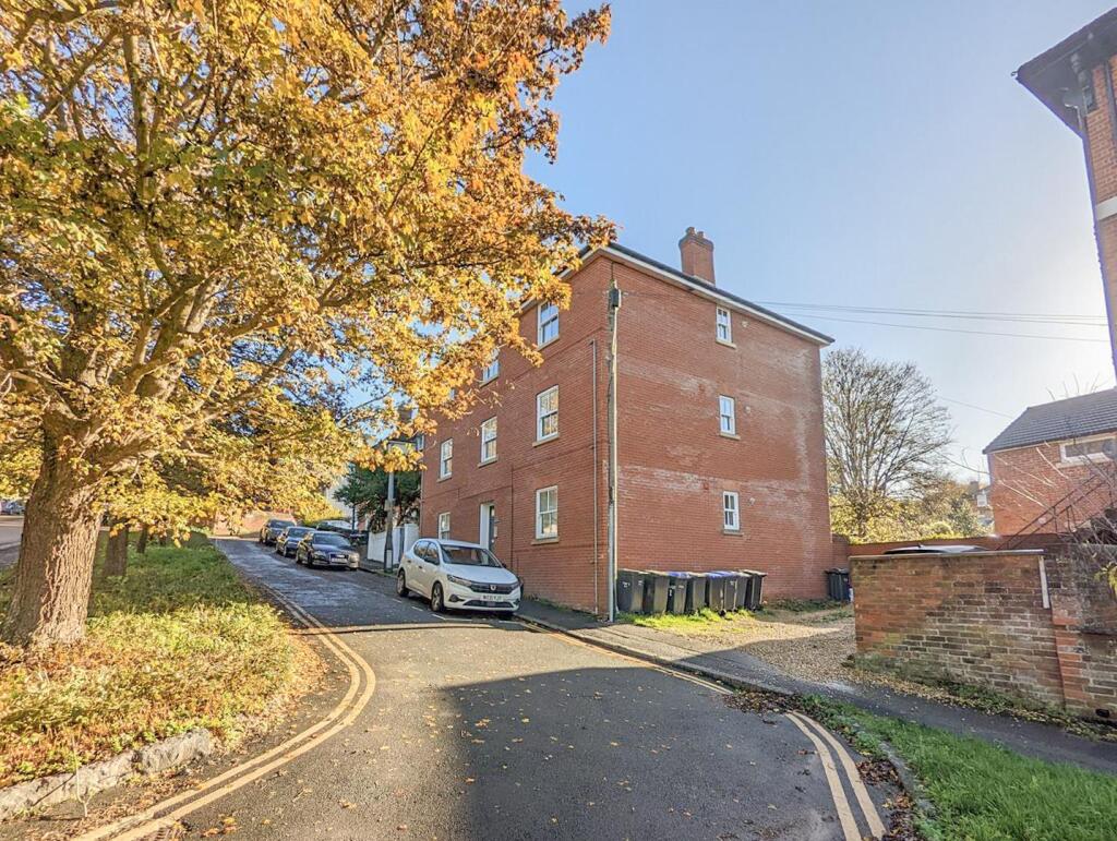 1 bed House (unspecified) for rent in Salisbury. From Whites - Salisbury 1 bed House (unspecified) for rent in Salisbury. From Whites - Salisbury