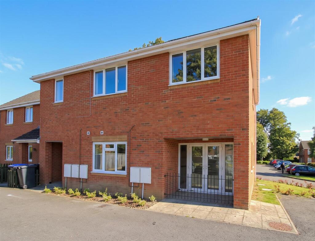 1 bed Apartment for rent in Ford. From Whites - Salisbury