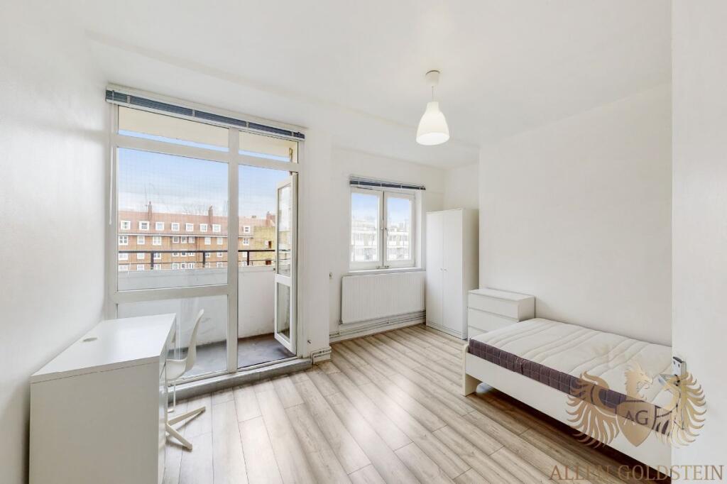 3 bed 1st Floor Flat for rent in London. From Allen Goldstein