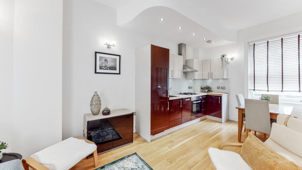 3 bed Apartment for rent in London. From Allen Goldstein 3 bed Apartment for rent in London. From Allen Goldstein