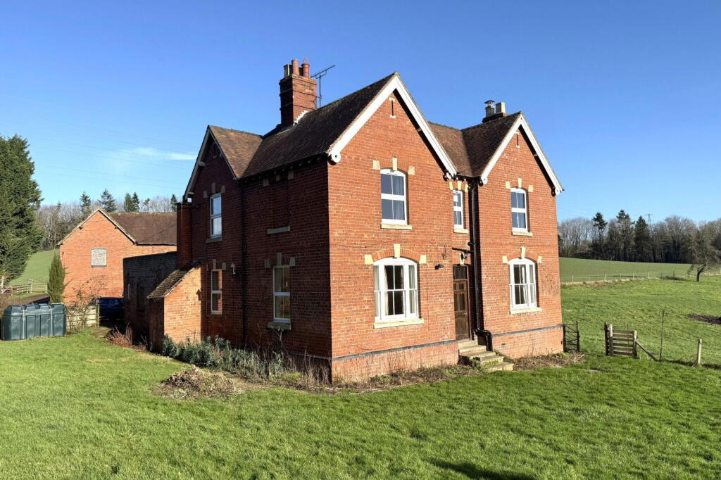 4 bed Country House for rent in Tenbury Wells. From Morgan Aps Sales & Lettings - Worcester