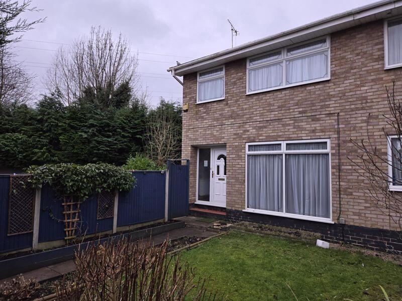 3 bed Semi Detached for rent in Smethwick. From Amber Court Lettings - Selly Oak