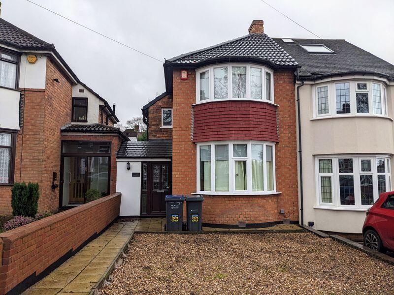 3 bed Semi Detached for rent in Birmingham. From Amber Court Lettings - Selly Oak 3 bed Semi Detached for rent in Birmingham. From Amber Court Lettings - Selly Oak