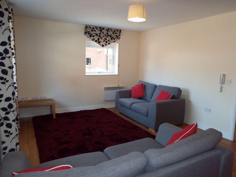 2 bed Apartment for rent in Headley Heath. From Amber Court Lettings - Selly Oak