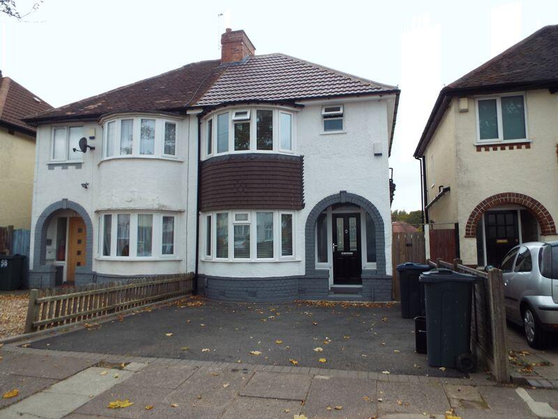 3 bed Semi Detached for rent in Birmingham. From Amber Court Lettings - Selly Oak