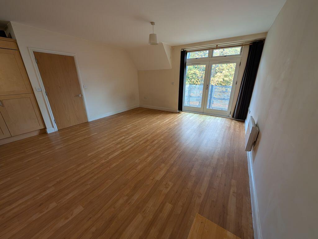 2 bed Apartment for rent in Headley Heath. From Amber Court Lettings - Selly Oak