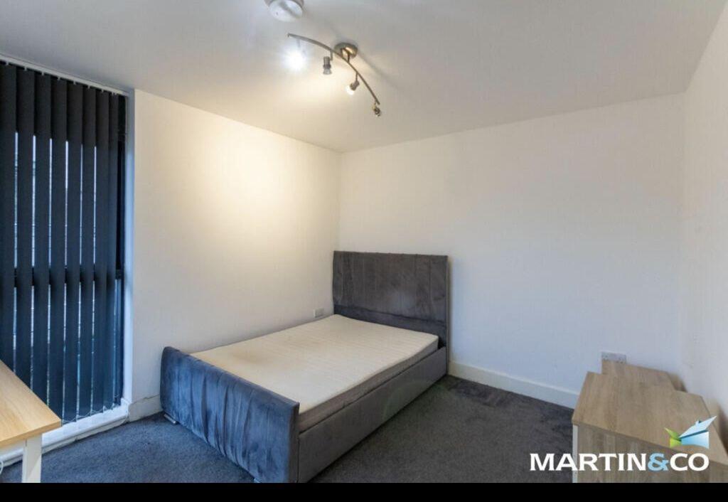 1 bed House Share for rent in Birmingham. From Amber Court Lettings - Selly Oak 1 bed House Share for rent in Birmingham. From Amber Court Lettings - Selly Oak