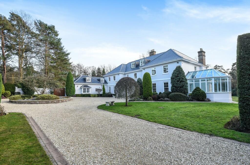 8 bed Detached for rent in Trumps Green. From Knight Frank - Lettings - Ascot & Virginia Water