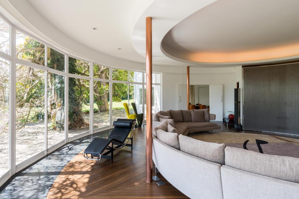 6 bed Detached for rent in Chertsey. From Knight Frank - Lettings - Ascot & Virginia Water