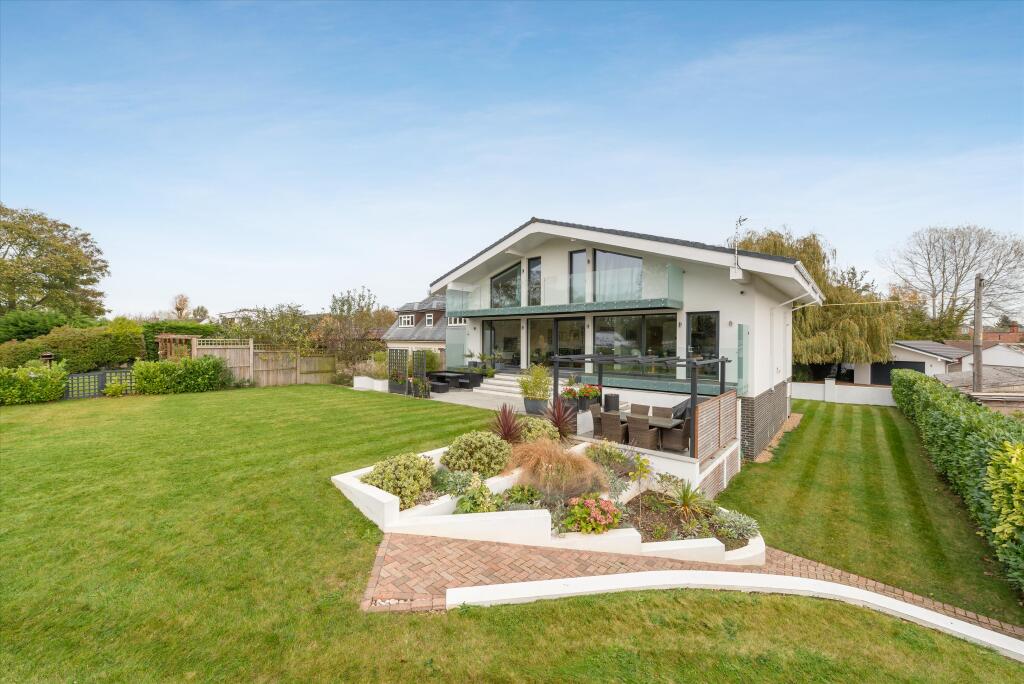 4 bed Detached for rent in Old Windsor. From Knight Frank - Lettings - Ascot & Virginia Water 4 bed Detached for rent in Old Windsor. From Knight Frank - Lettings - Ascot & Virginia Water