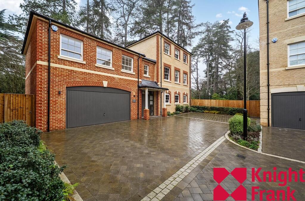 4 bed Detached for rent in . From Knight Frank - Lettings - Ascot & Virginia Water