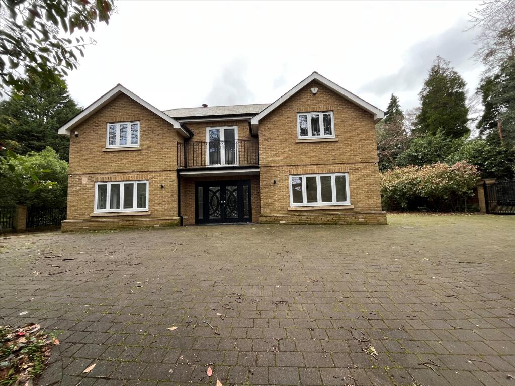 5 bed Detached for rent in Virginia Water. From Knight Frank - Lettings - Ascot & Virginia Water 5 bed Detached for rent in Virginia Water. From Knight Frank - Lettings - Ascot & Virginia Water