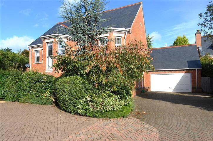 5 bed Detached for rent in Virginia Water. From Knight Frank - Lettings - Ascot & Virginia Water