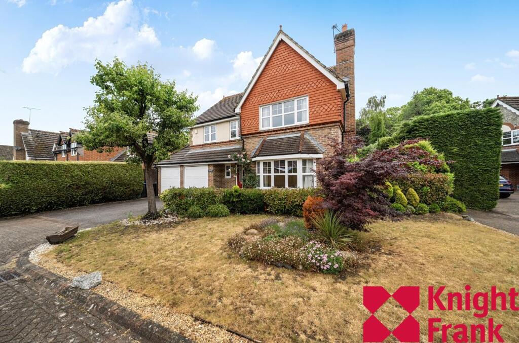 4 bed Detached for rent in Trumps Green. From Knight Frank - Lettings - Ascot & Virginia Water