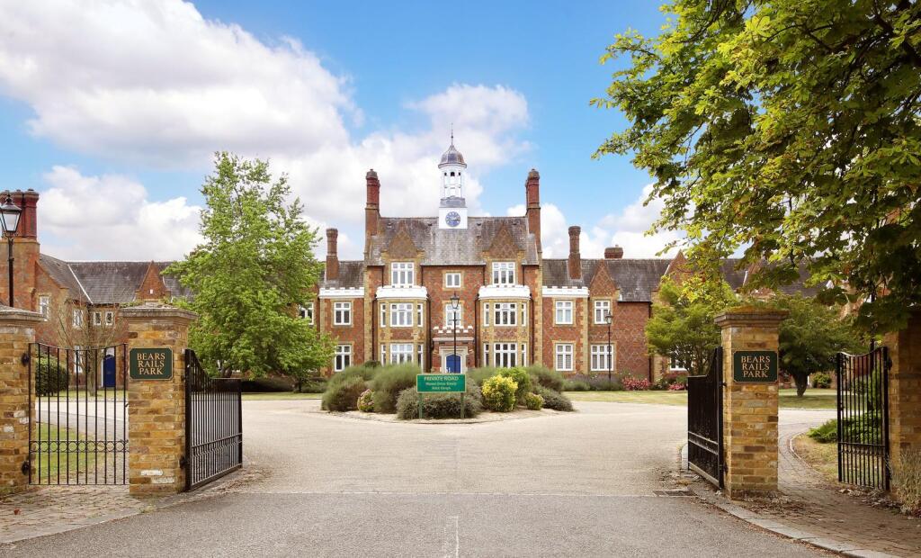 4 bed Semi Detached for rent in Old Windsor. From Knight Frank - Lettings - Ascot & Virginia Water