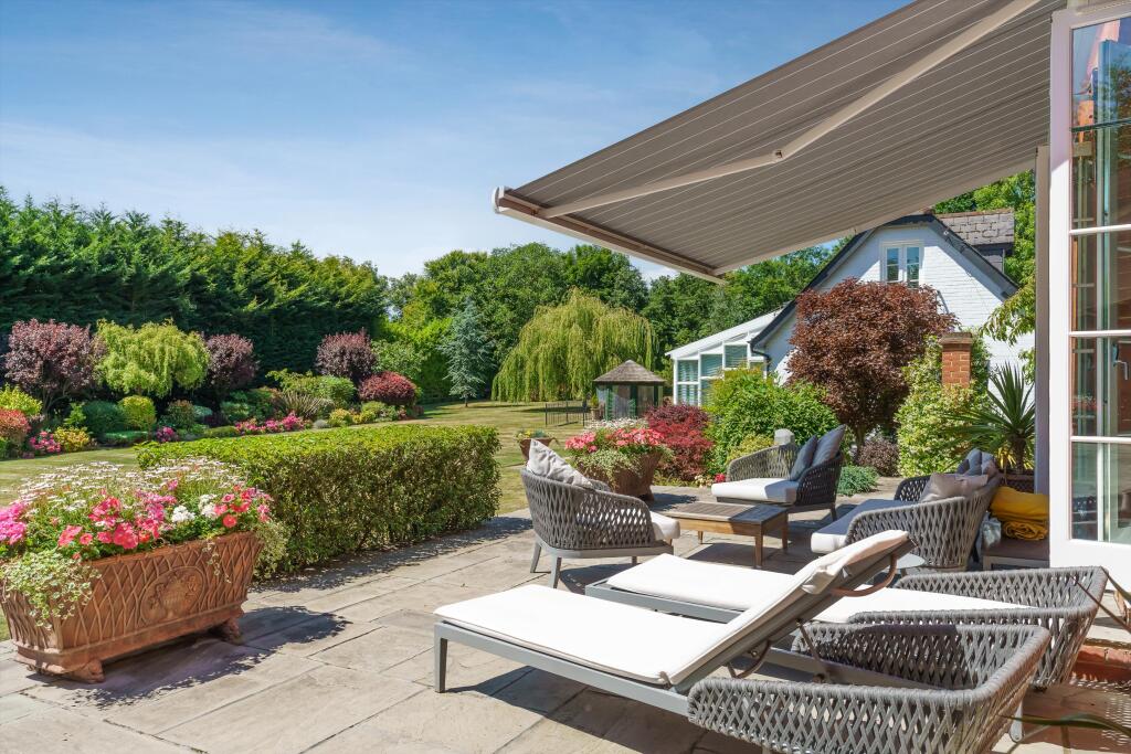 5 bed Detached for rent in Bishopsgate. From Knight Frank - Lettings - Ascot & Virginia Water