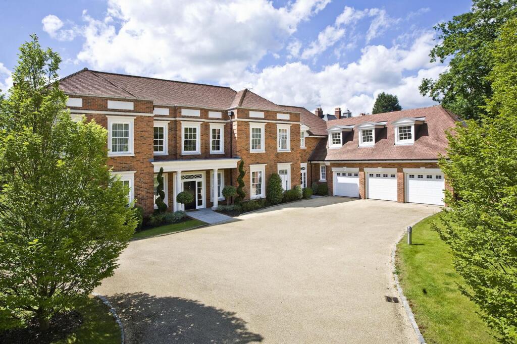 6 bed Detached for rent in Virginia Water. From Knight Frank - Lettings - Ascot & Virginia Water 6 bed Detached for rent in Virginia Water. From Knight Frank - Lettings - Ascot & Virginia Water