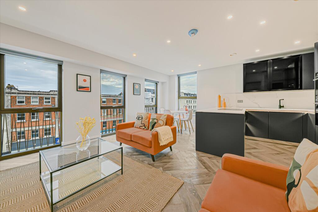 2 bed 1st Floor Flat for rent in London. From Knight Frank - Lettings - Belsize Park