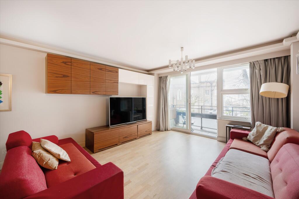 3 bed 1st Floor Flat for rent in London. From Knight Frank - Lettings - Belsize Park