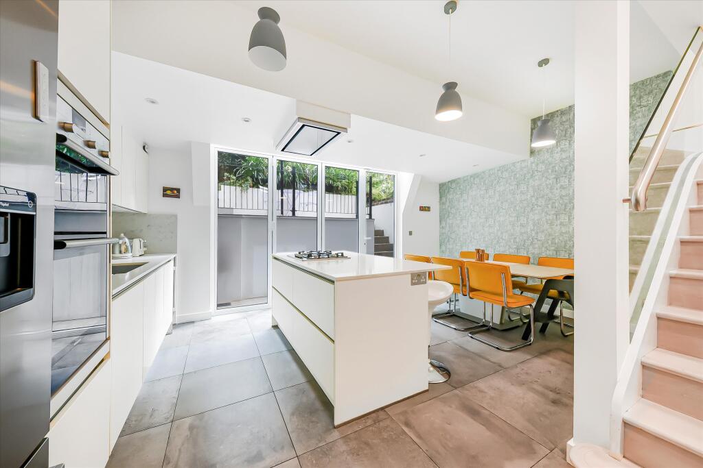 4 bed Town House for rent in London. From Knight Frank - Lettings - Belsize Park